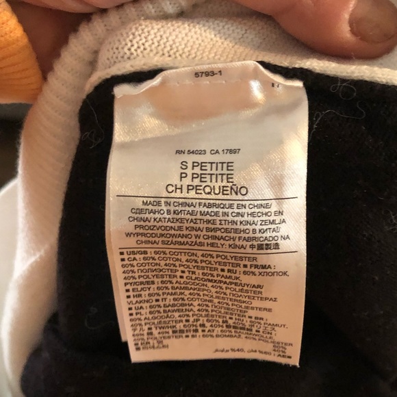 Banana Republic Dog Dachshund Cozy Sweater - Picture 5 of 6